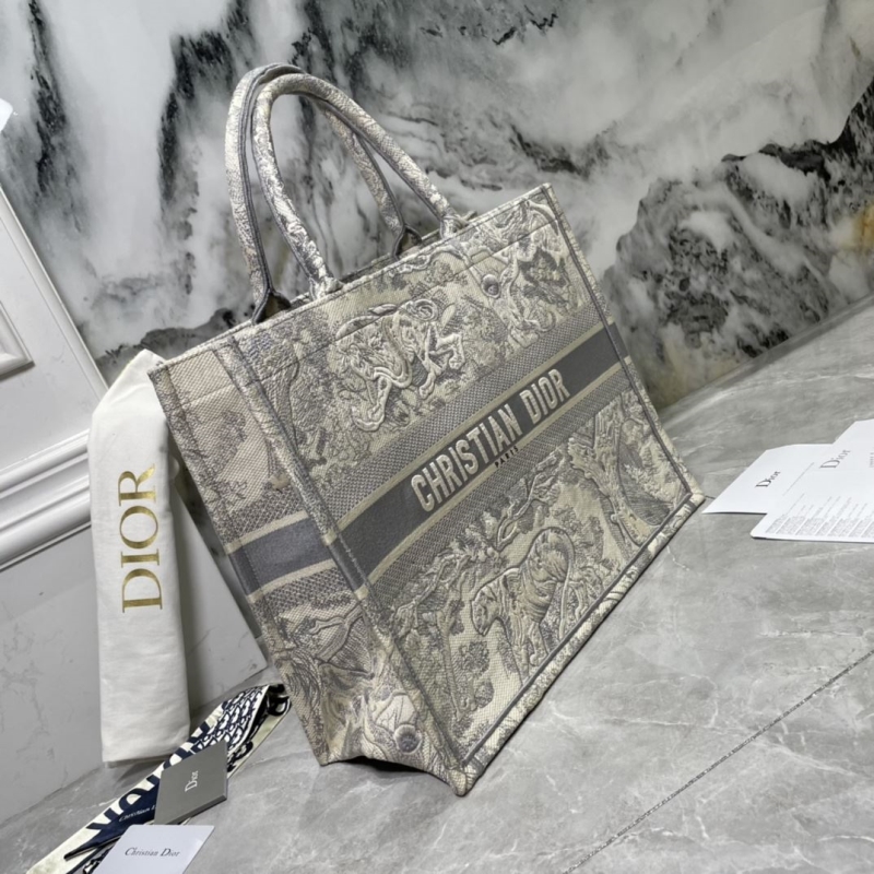 Dior Shopping Bags